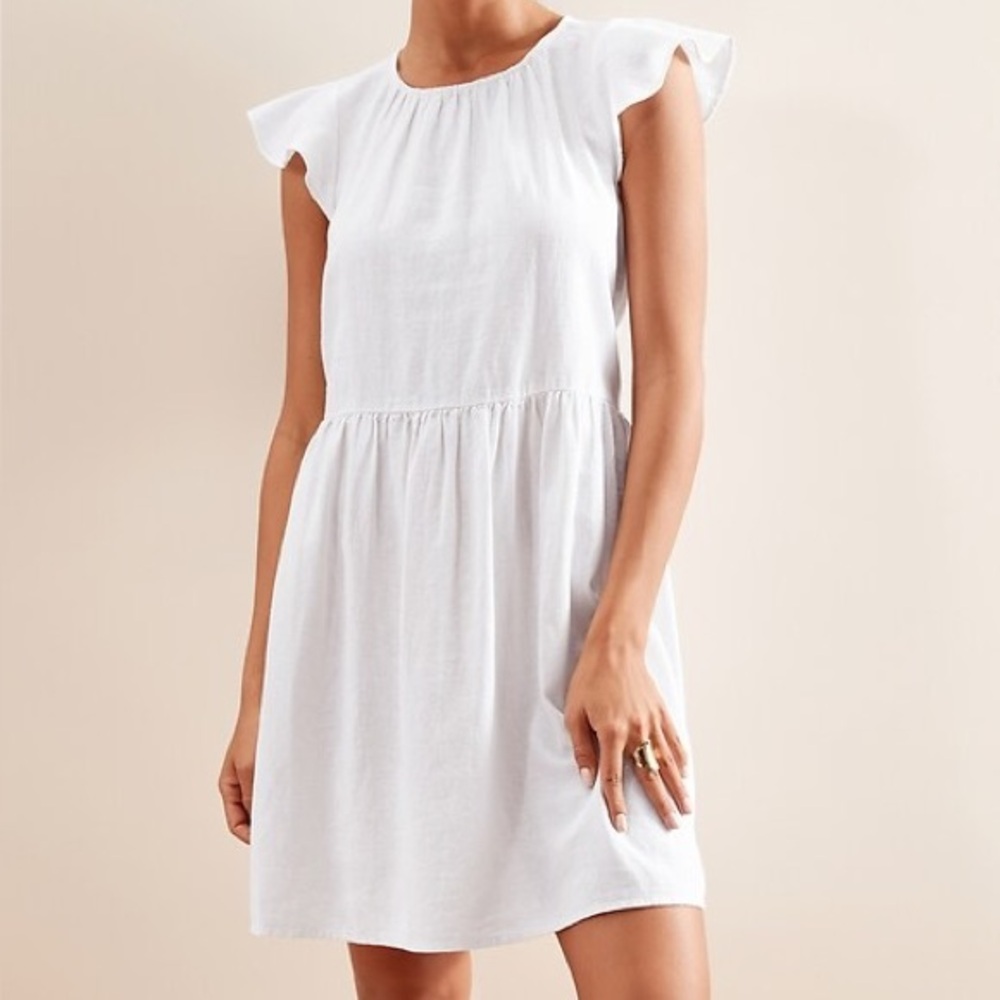 Banana republic elegant Petite FLUTTER-SLEEVE LINEN SHIFT DRESS White Dress